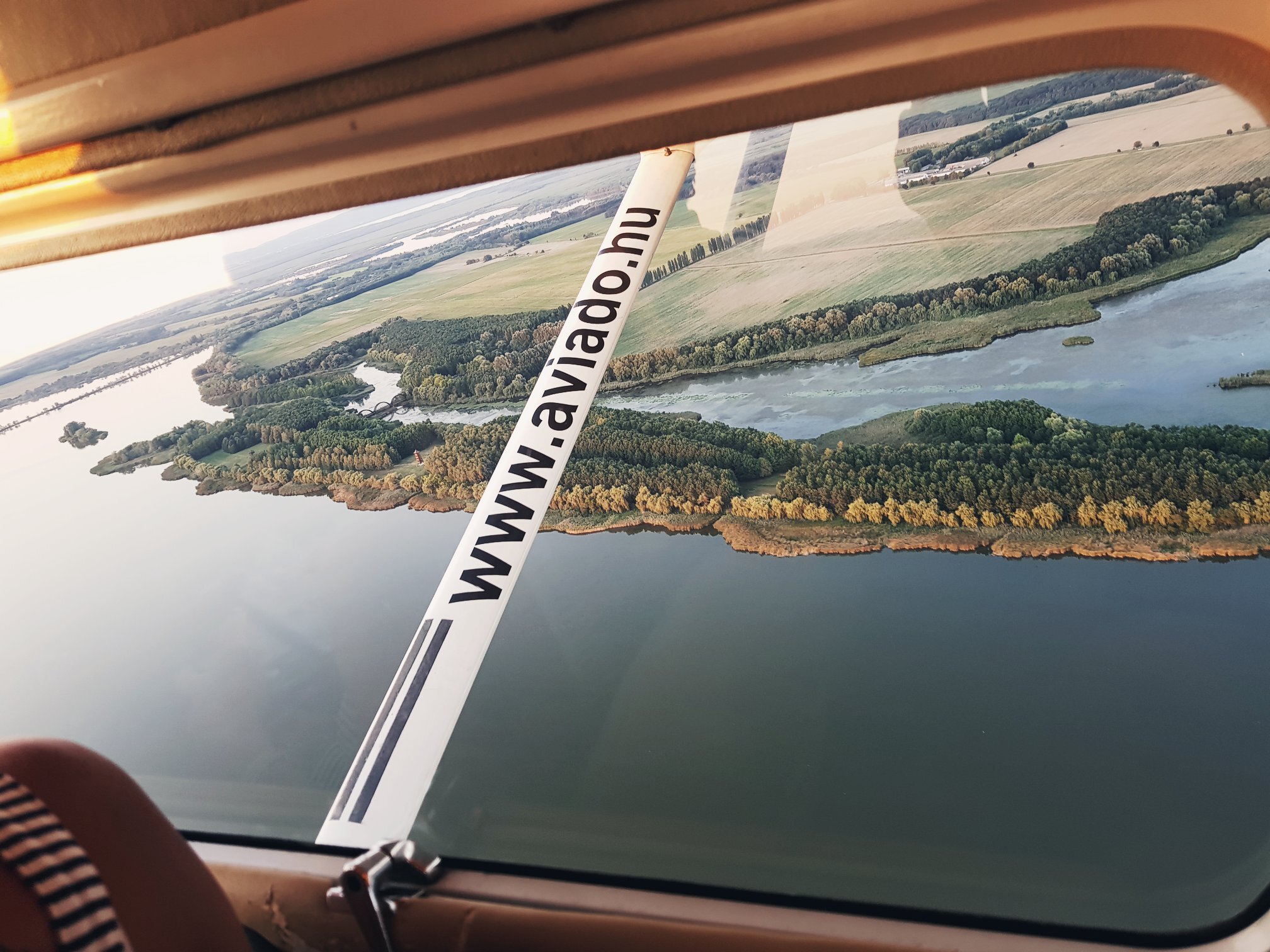 Kis-Balatoni Okoporta-官方