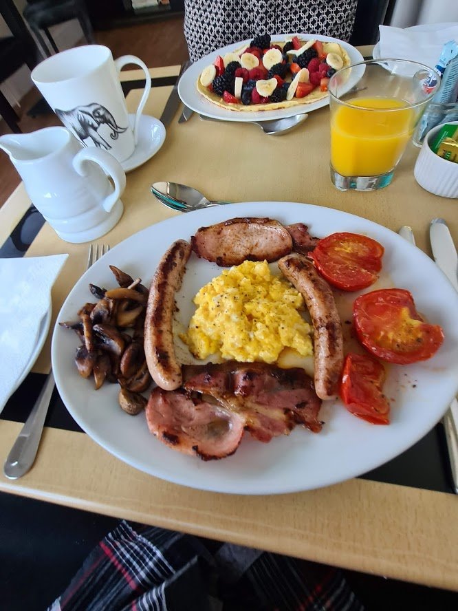 Avalon Lodge Bed and Breakfast-餐饮