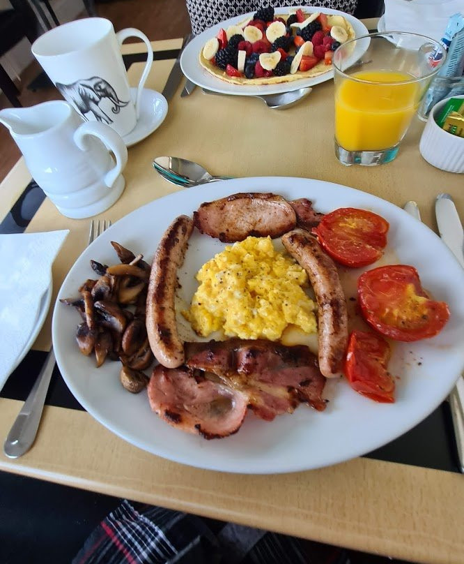 Avalon Lodge Bed and Breakfast主图