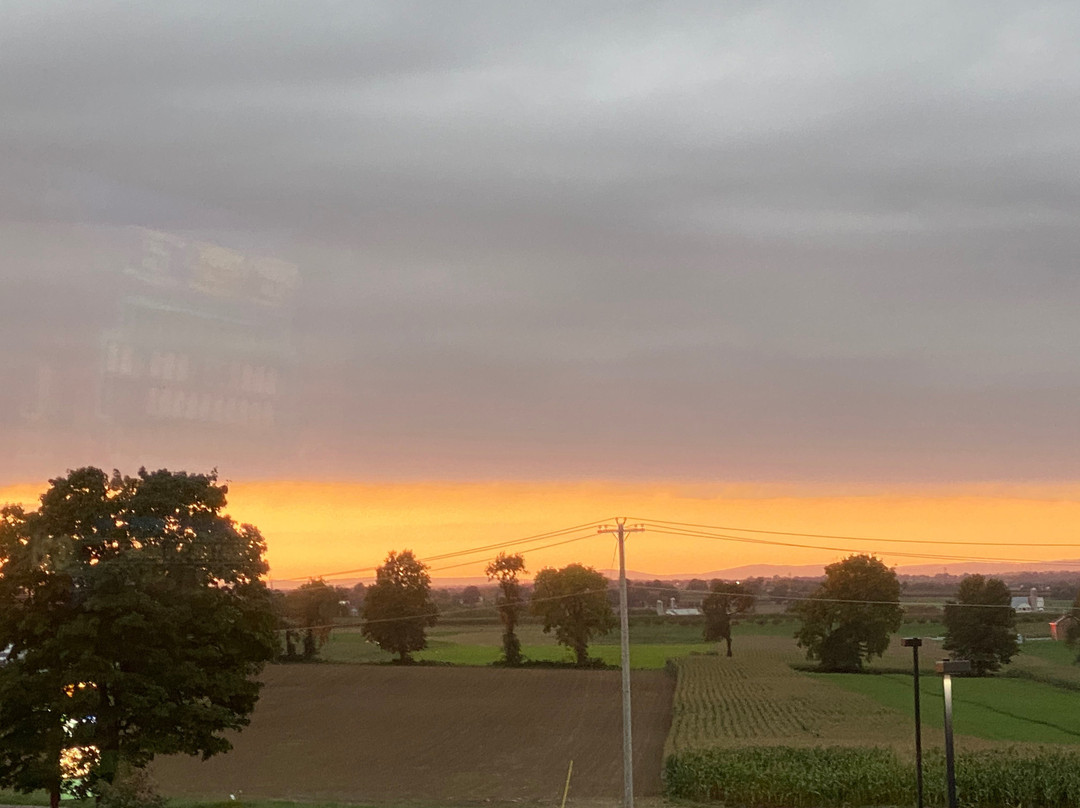 Holiday Inn Express & Suites Lancaster East - Strasburg By IHG主图