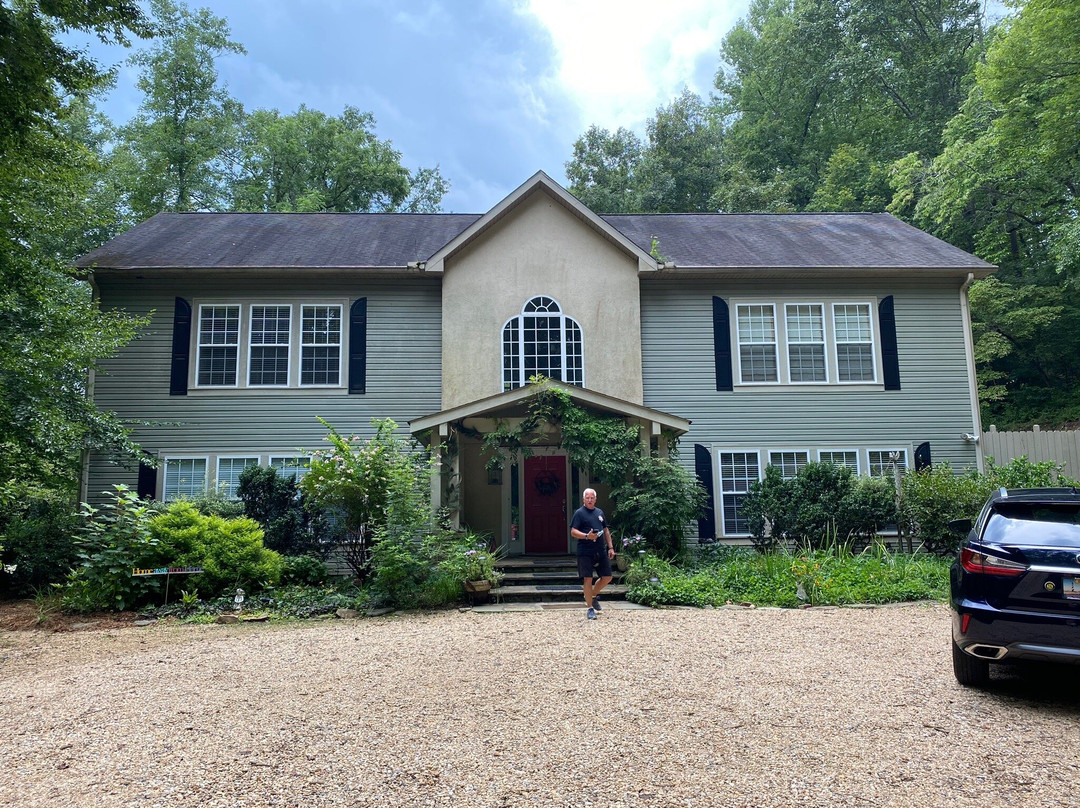 Butterfly Creek主图