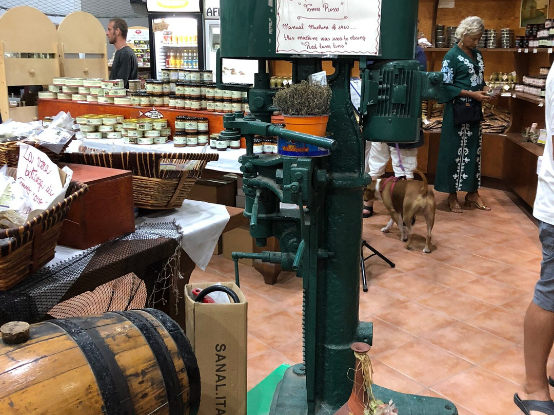 Adelfio Conserve Marzamemi-Marzamemi必去景点