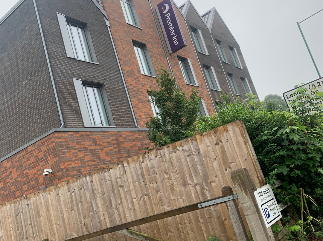 Premier Inn Sevenoaks hotel主图