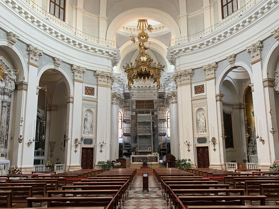 Duomo Abbaziale di Santa Tecla-Este必去景点