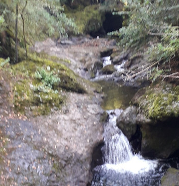 Gorges de la Jordanne-Saint-Cirgues-de-Jordanne必去景点