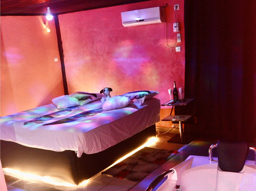 杜阿拉机场非洲酒店主图