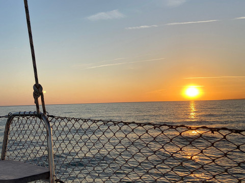 Aldabra Yacht Charter Catamaran-拉罗谢尔必去景点