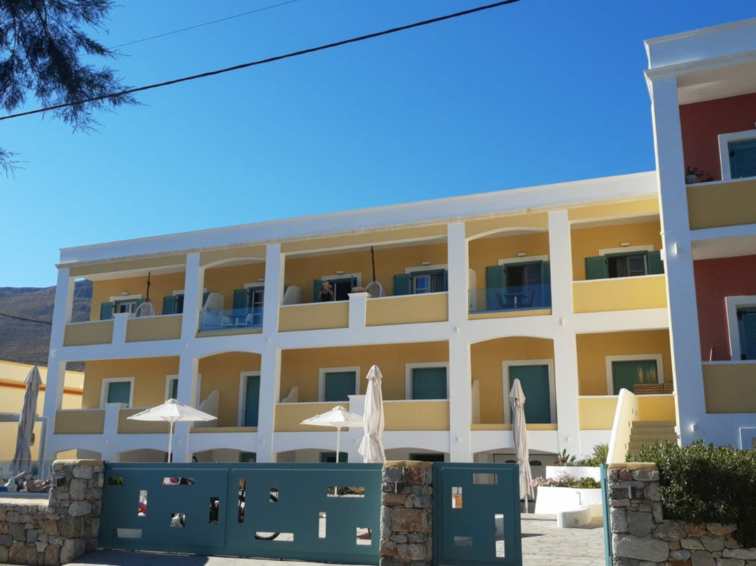 Alidian Bay Suites Leros主图