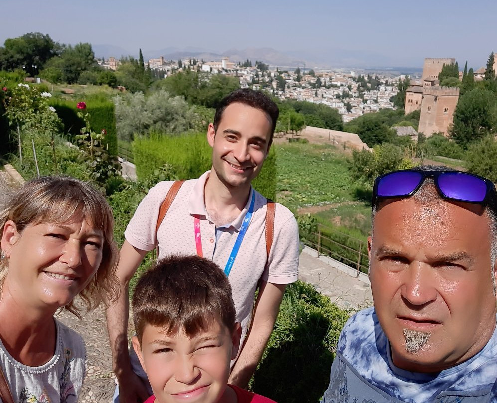 Granada Magic Tours-格拉纳达必去景点