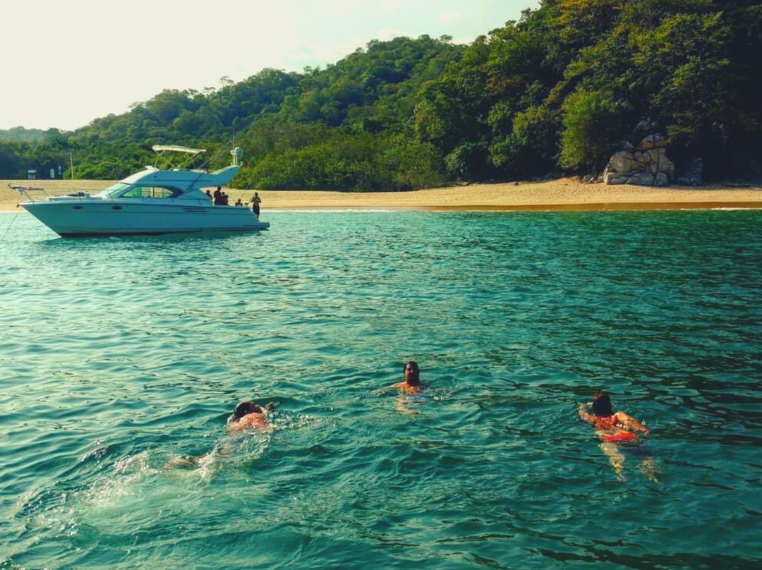 OCEANUS ISLAND YACHTS HUATULCO-Crucecita必去景点