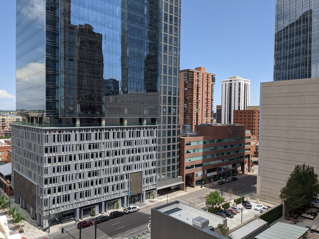 提亚特洛酒店主图