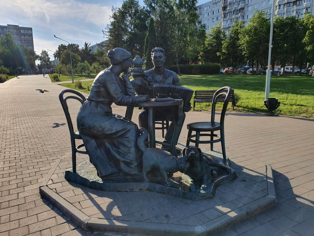 Sculpture Tula Tea-Drinking-图拉必去景点