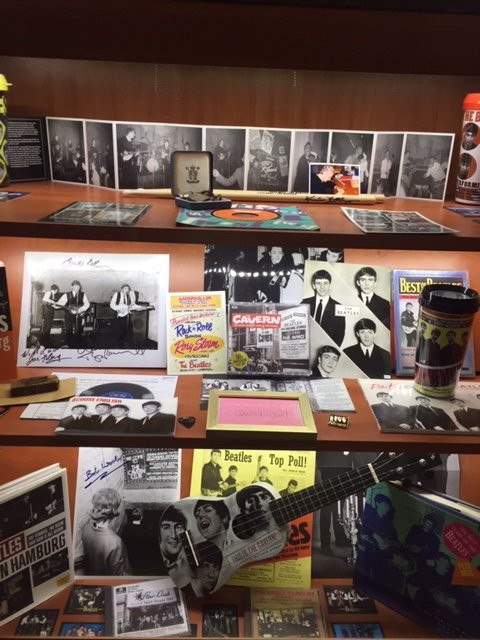 Egri Road Beatles Museum景点图片