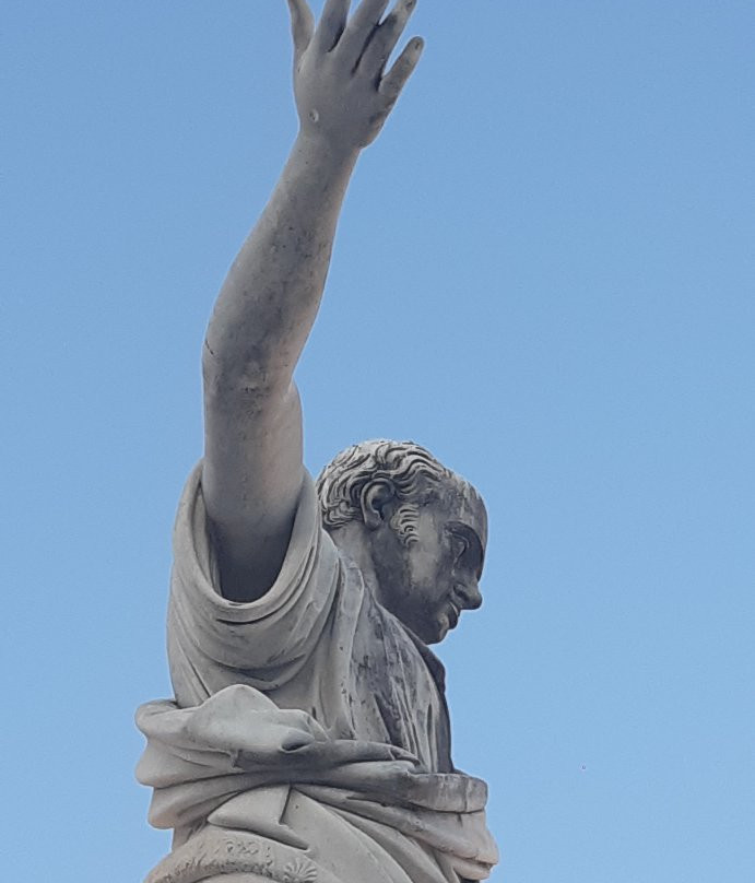 Monumento a Ferdinando III景点图片