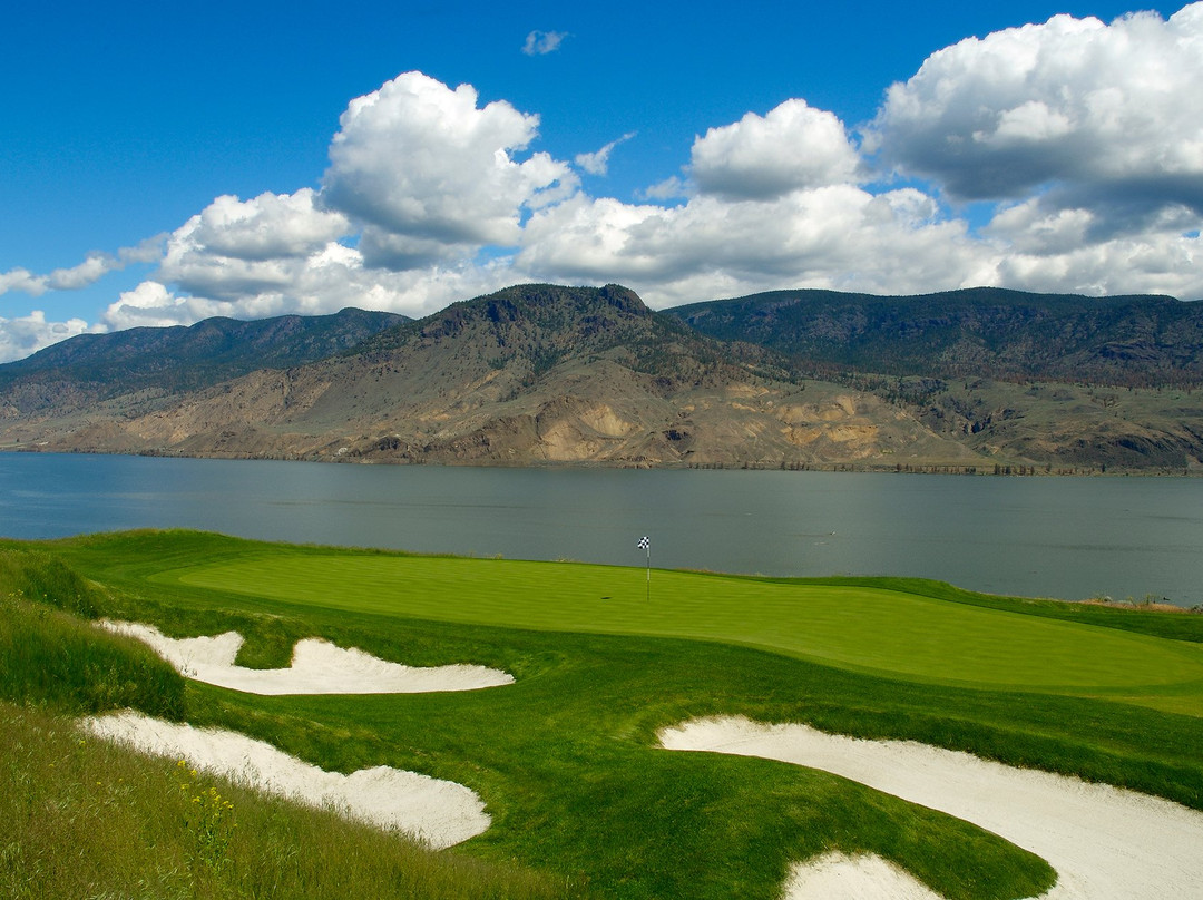 Tobiano Golf Course-坎卢普斯必去景点