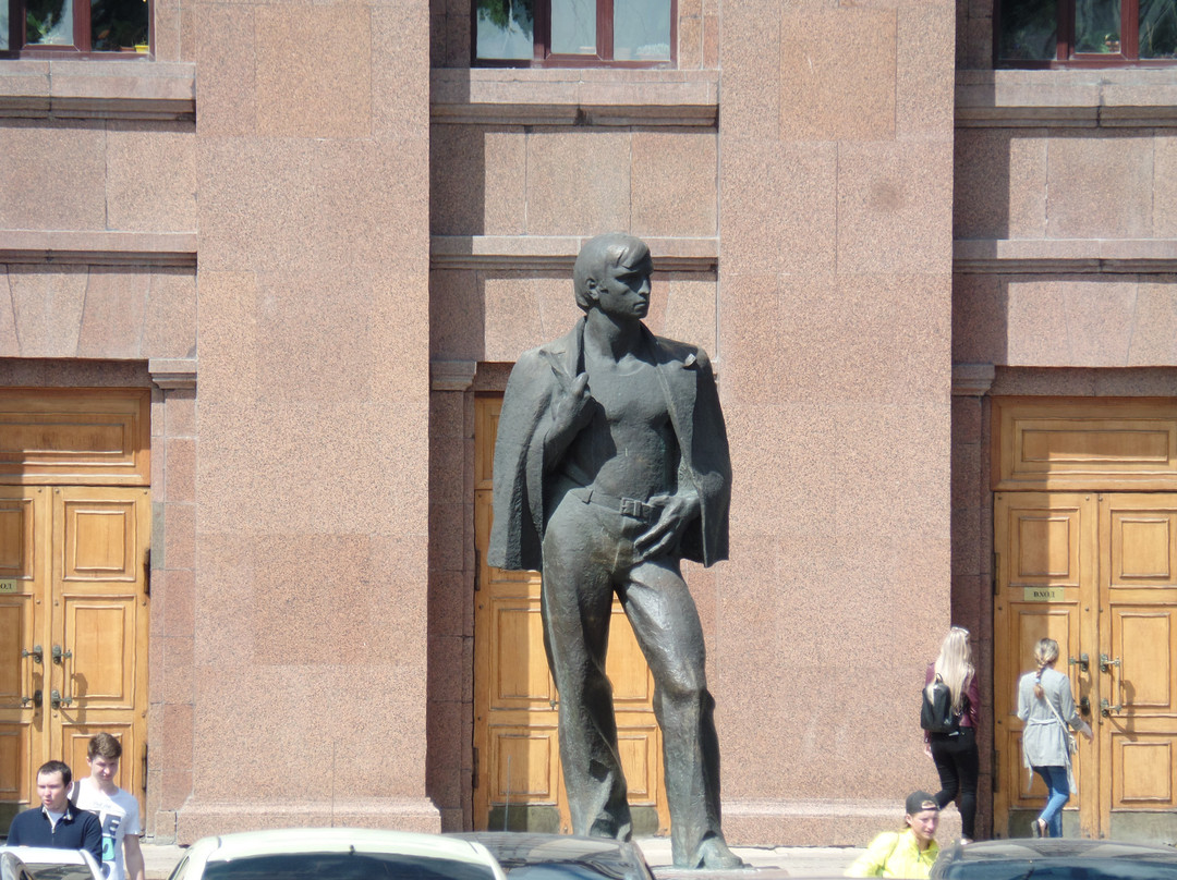 Monument to the Eternal Student-车里雅宾斯克必去景点