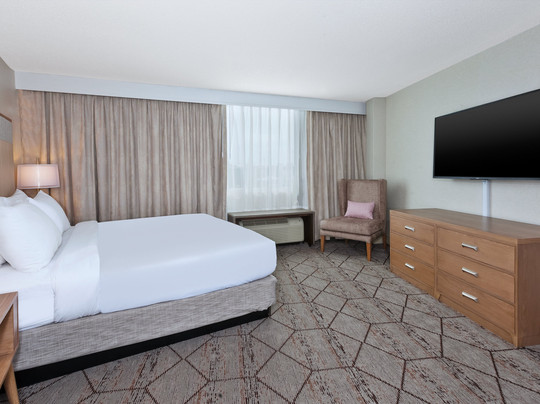 锡拉丘兹皇冠假日酒店主图