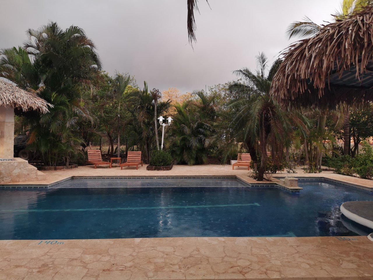 Drift Away Lodge-泳池