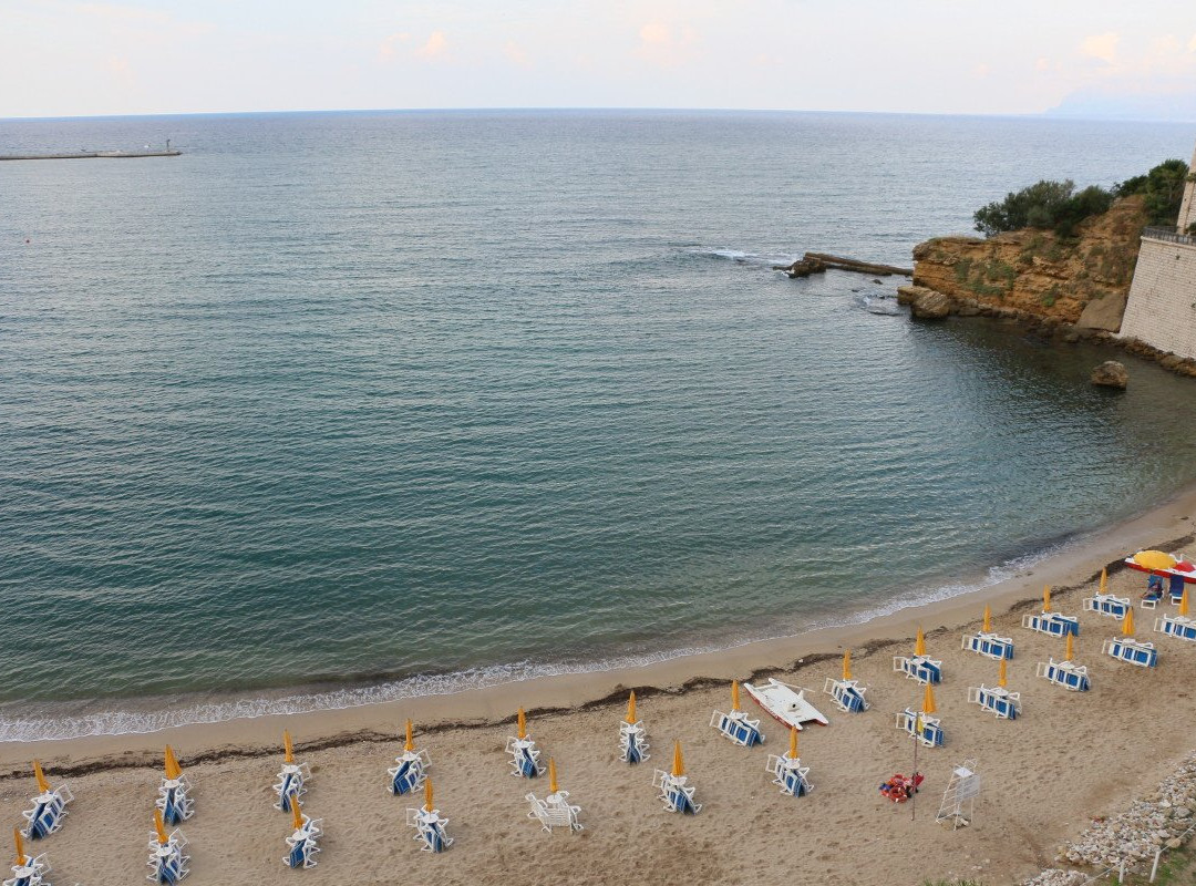 Lido Petrolo-戈尔福海堡必去景点