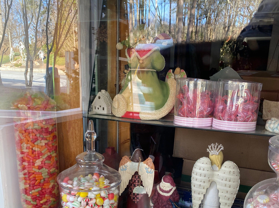 The Christmas Shoppe-海伦必去景点