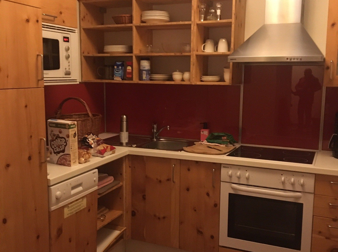 墙围乡村别墅主图