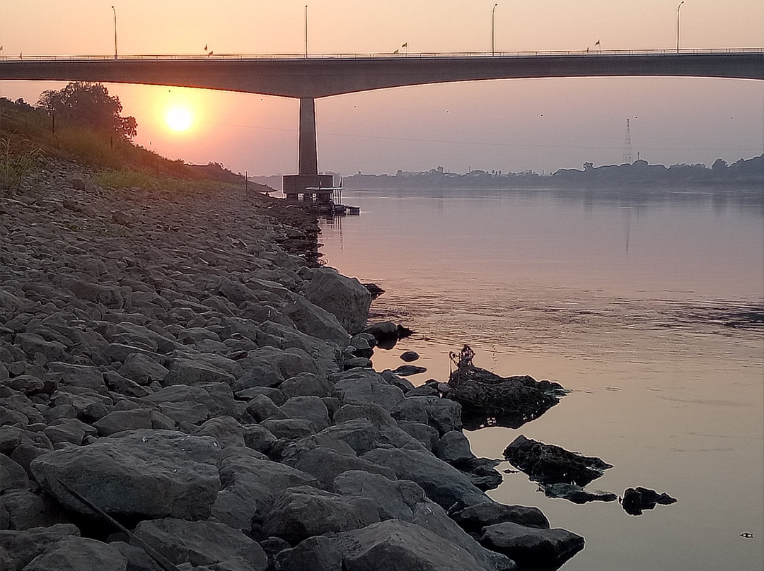 The First Thai–Lao Friendship Bridge-廊开必去景点