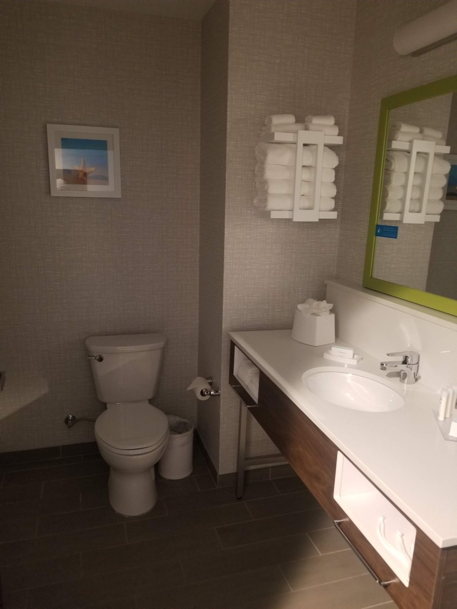 佛罗里达三一欢朋酒店-浴室