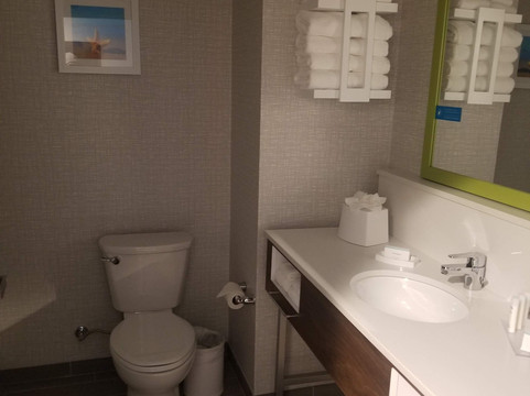 佛罗里达三一欢朋酒店主图