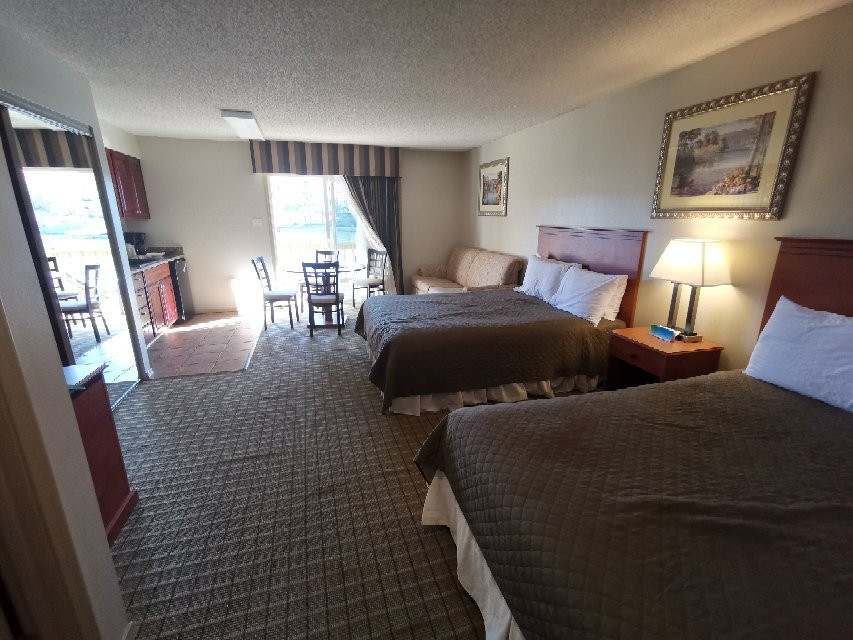 Long Island Lake Resort主图