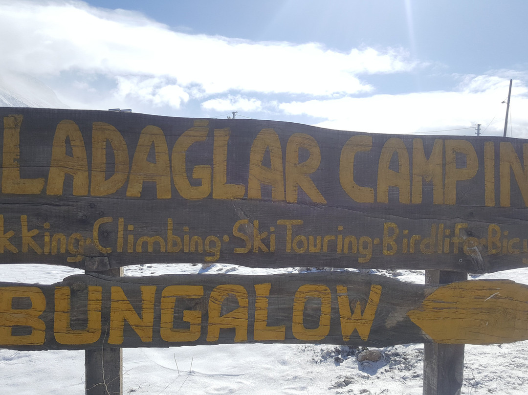 Aladaglar Camping Bungalow主图