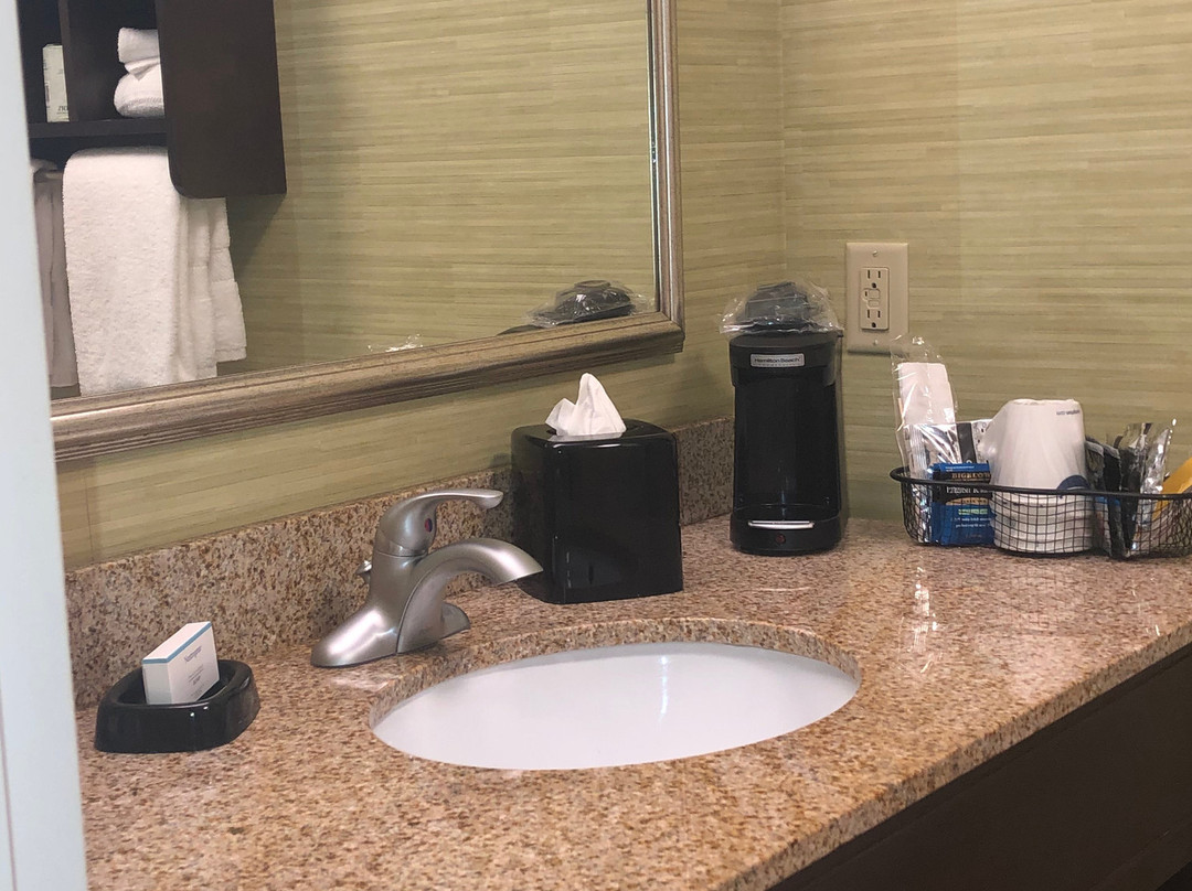 Hampton Inn Evansville/Airport主图