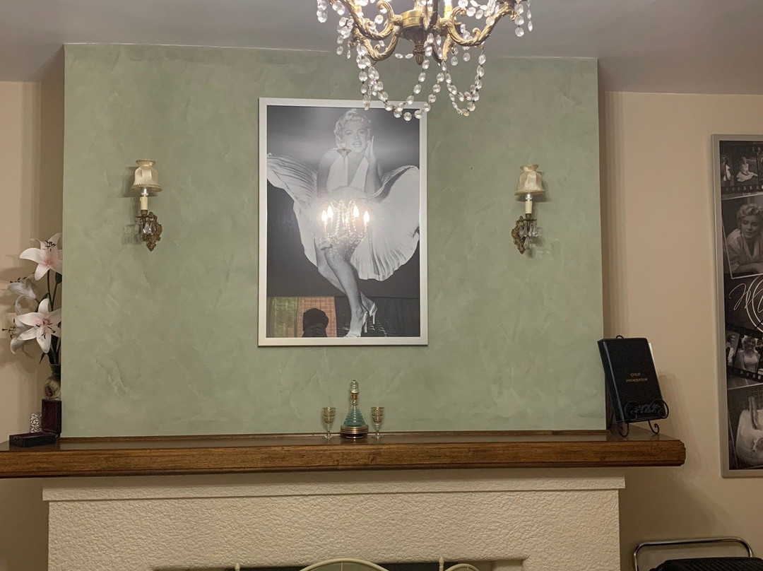 Jones on Wilson主图