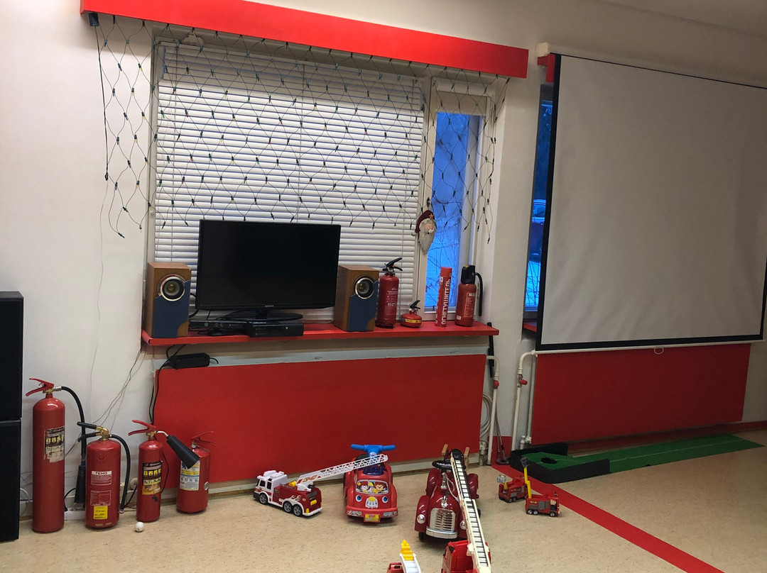 Fireman Center主图