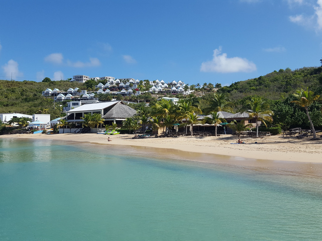 Crocus Bay Beach-The Valley必去景点