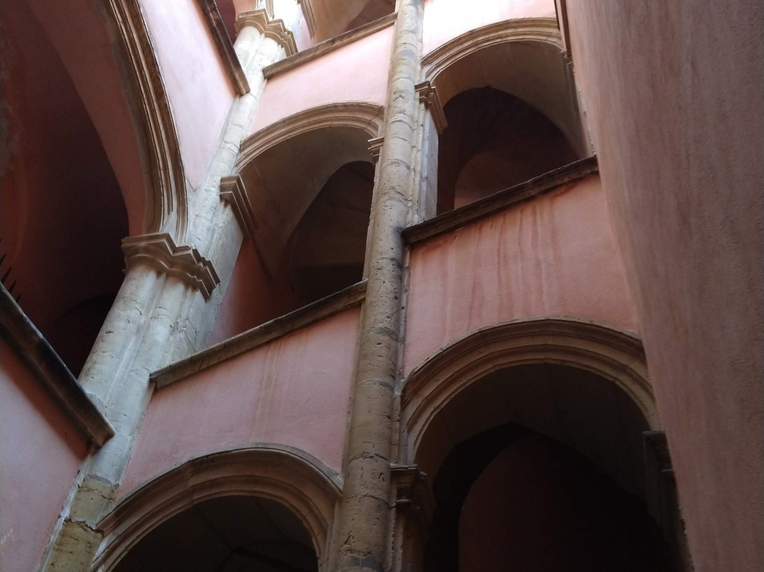 Traboules - Hotel Cour des Loges-里昂必去景点