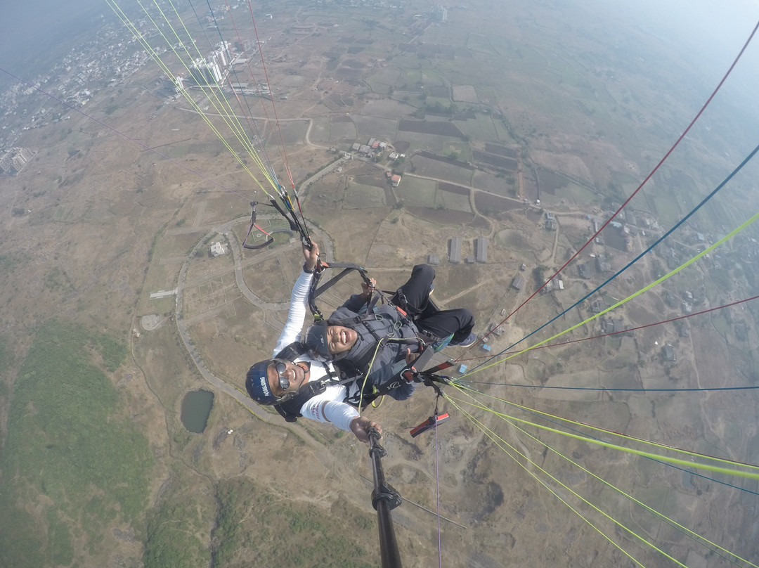 Paragliding Mantra景点图片