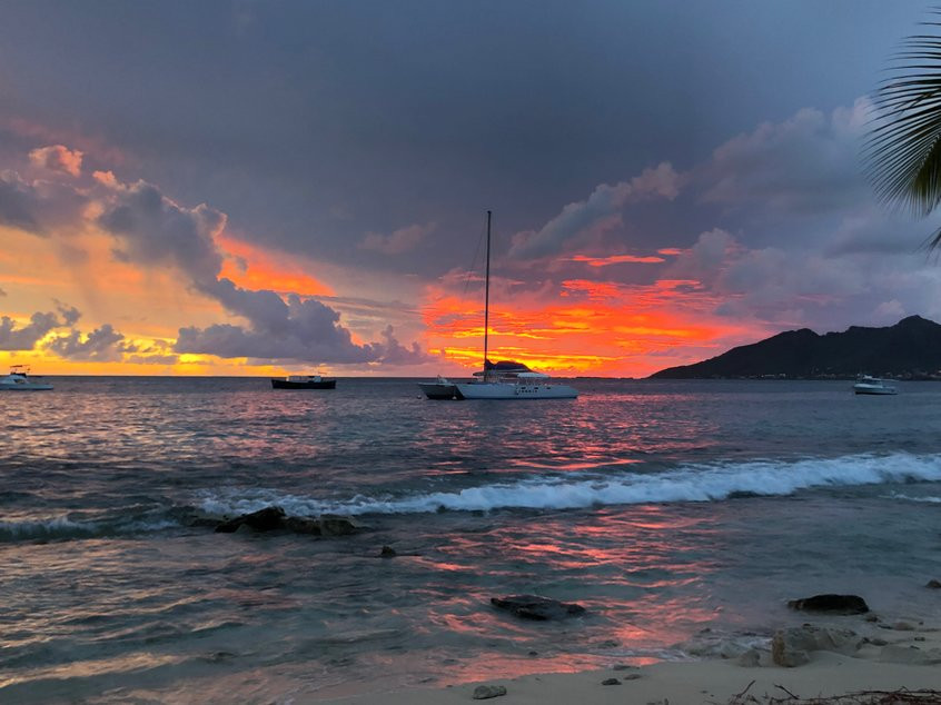 Palm Island Resort & Spa主图