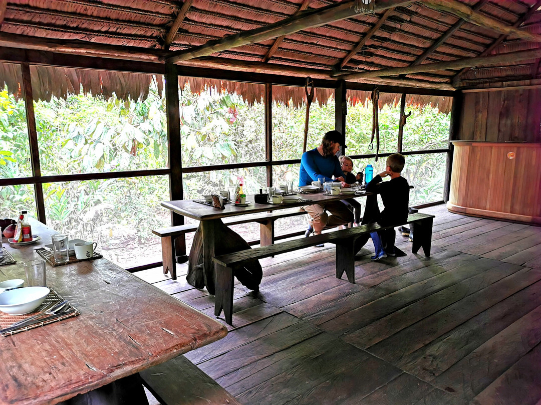 Naineku Lodge
