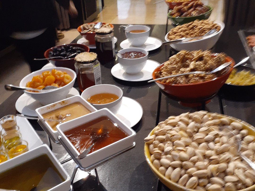 La Tour Hassan Palace主图