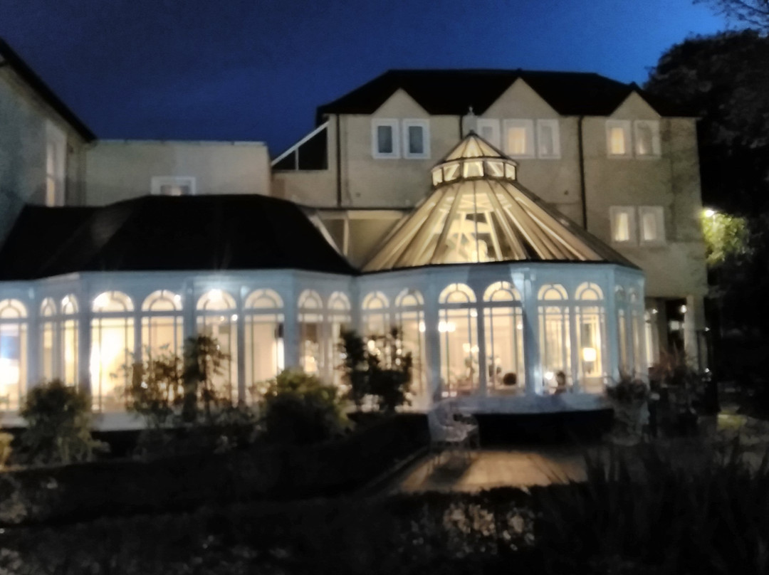 Tullyglass Hotel主图