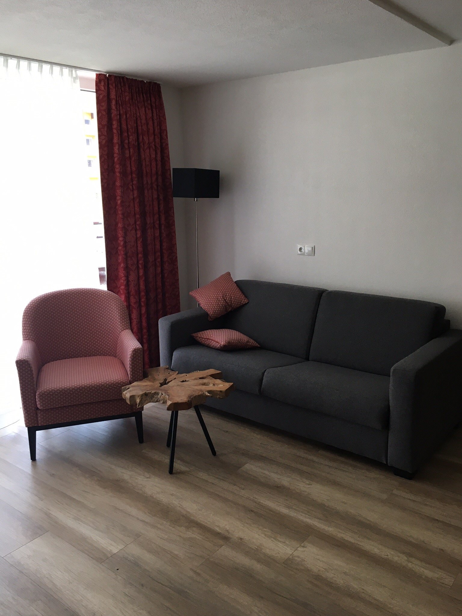 Tannberg Lodge-官方