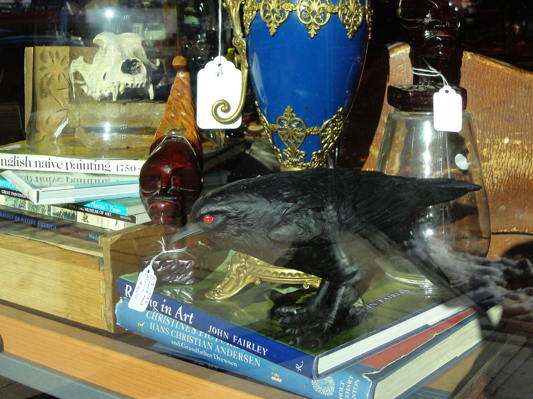 Artifacts Antiques and Art-Spearfish必去景点