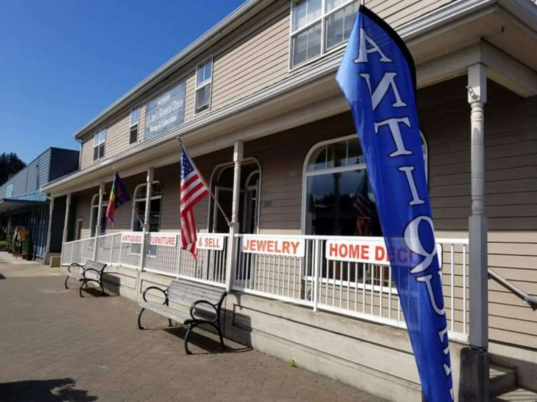 Lil Joes General Store