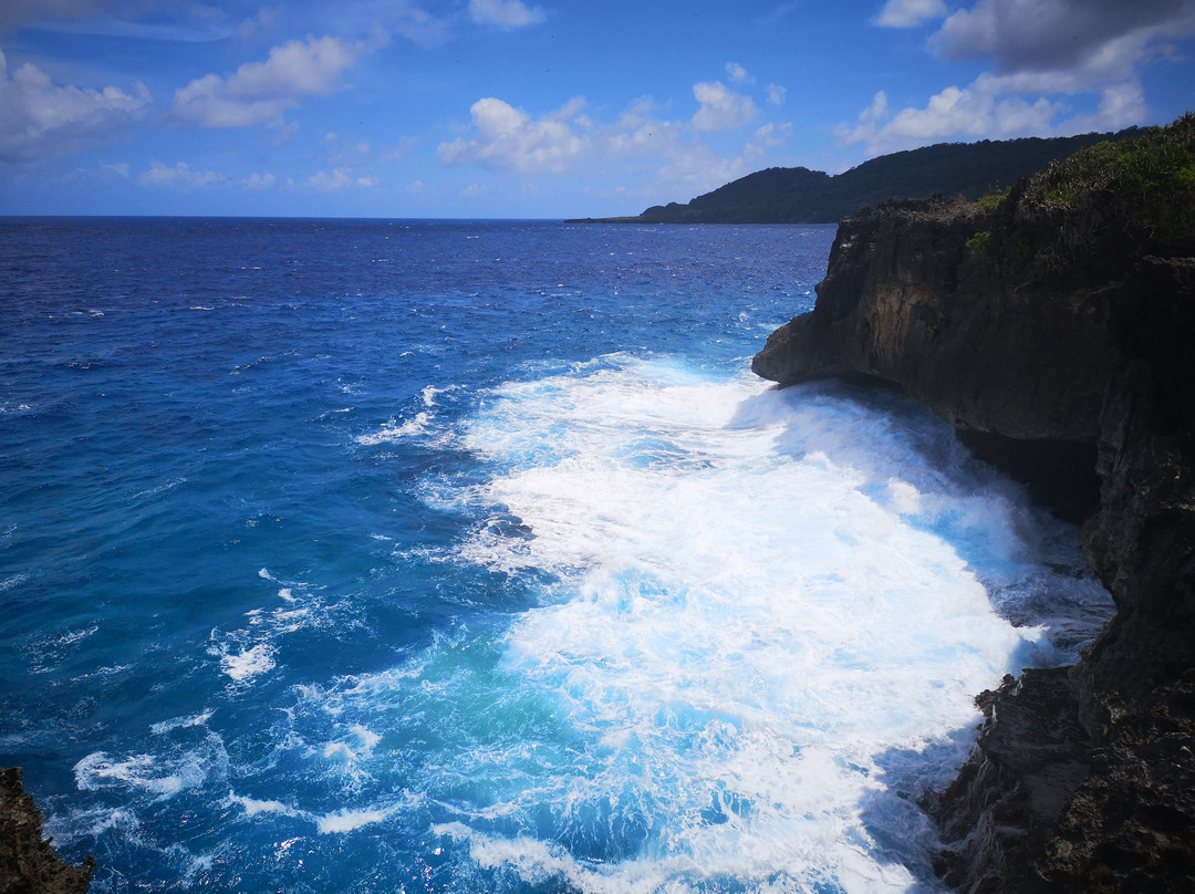 Lily Beach-圣诞岛必去景点