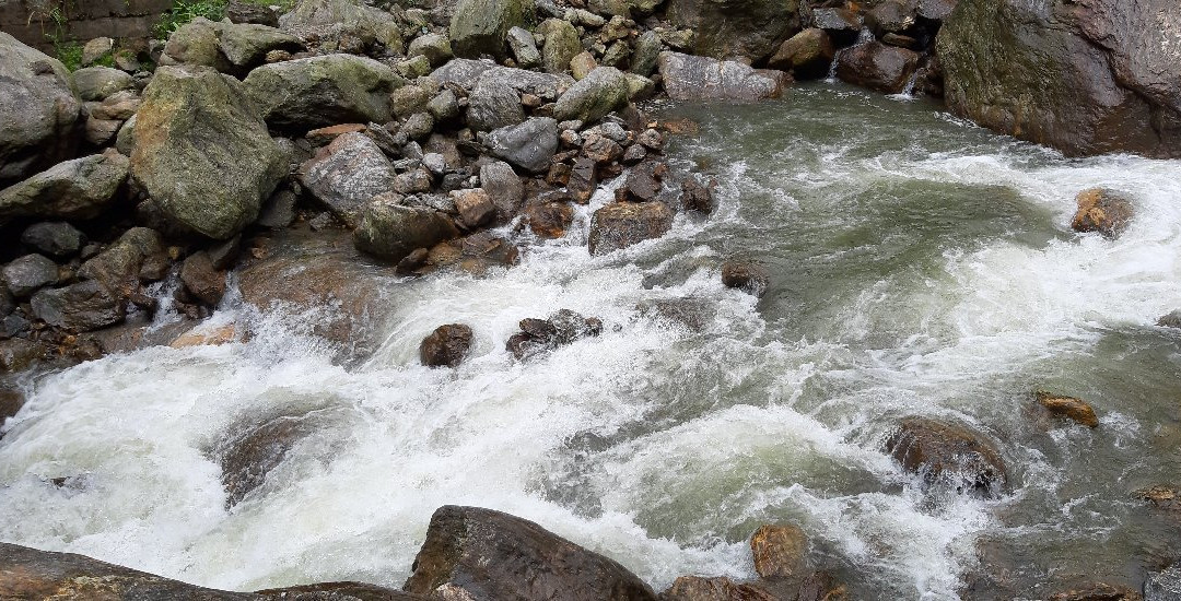 Naga Falls-Lachung必去景点