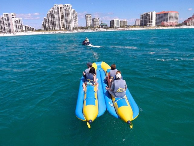 Parasailing Pirates景点图片