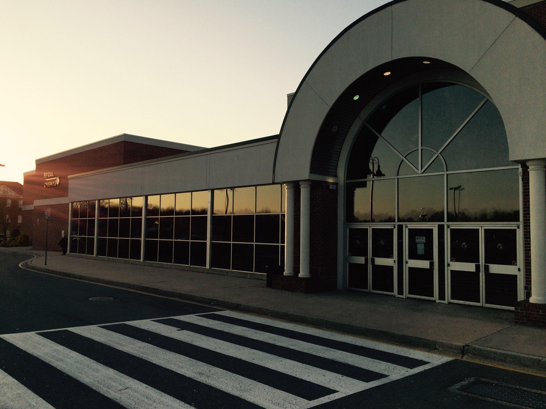 Regal Peoples Plaza Stadium 17-纽瓦克必去景点