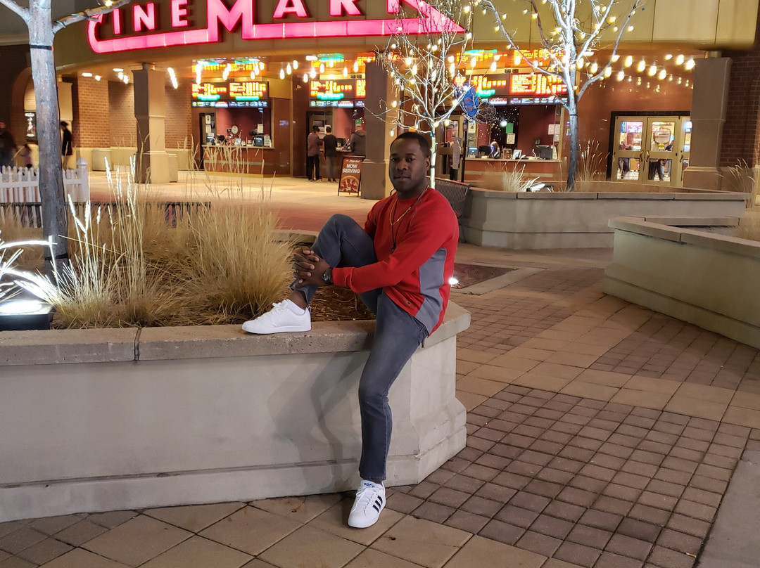 Cimarron Hills旅游景点-Cinemark Carefree Circle And IMAX