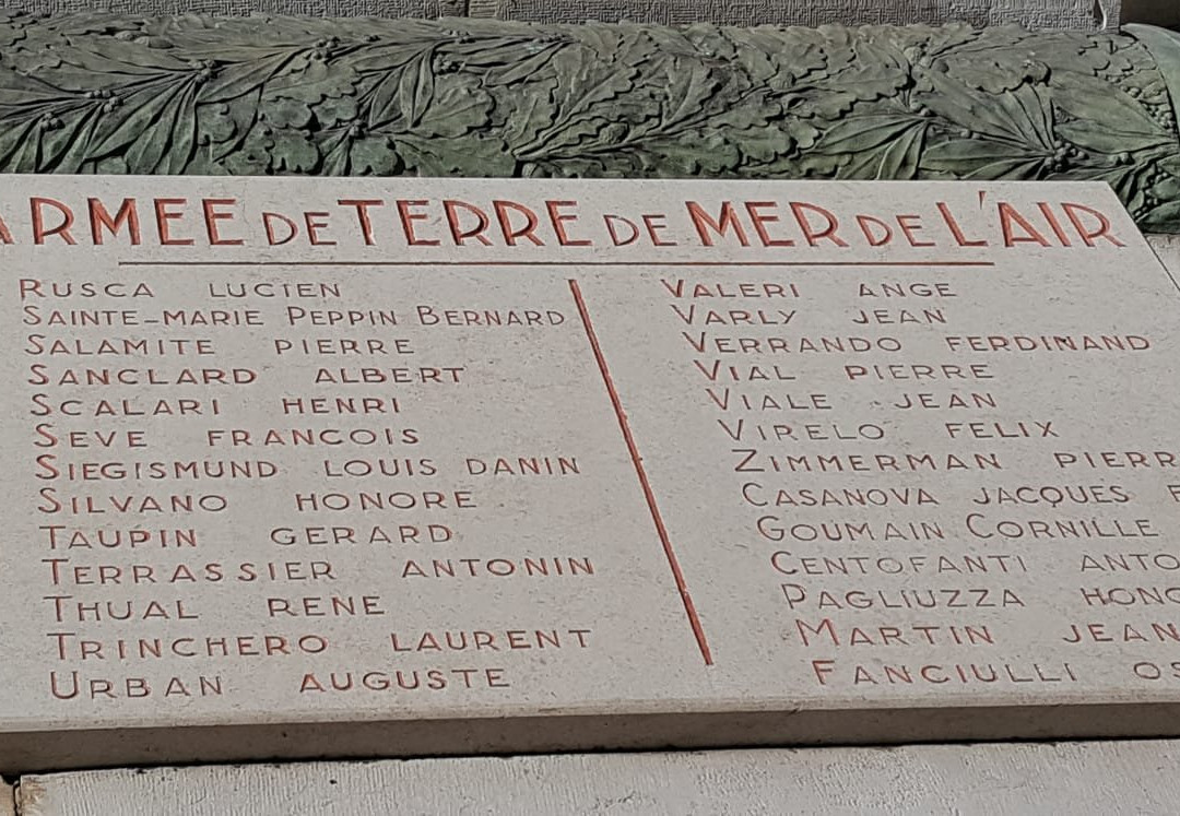 Monuments aux Morts-戛纳必去景点