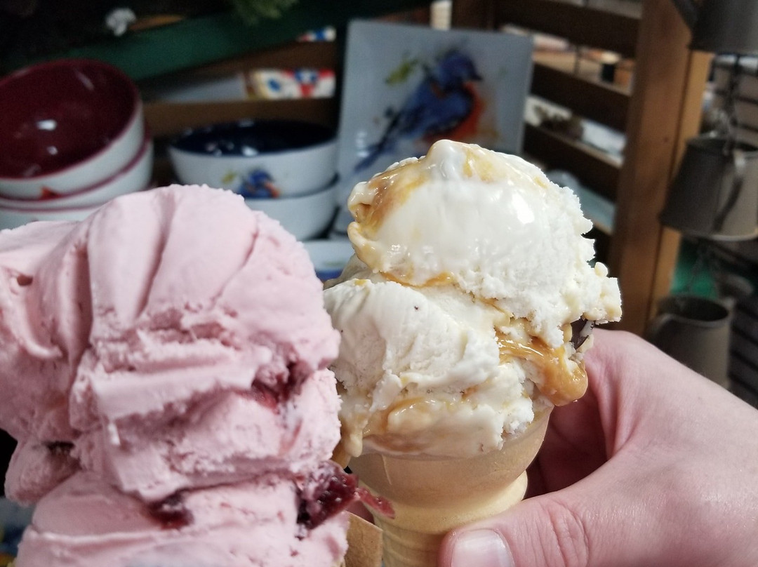 Klema's Seguins Cheese & Gifts-Marinette必去景点